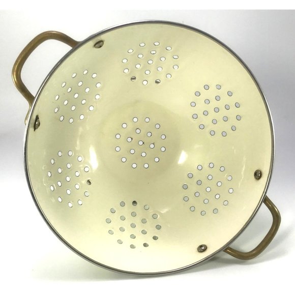 Vintage Regency Club Cream-Colored Enamel Colander Strainer with Fruit Design - Picture 5 of 8